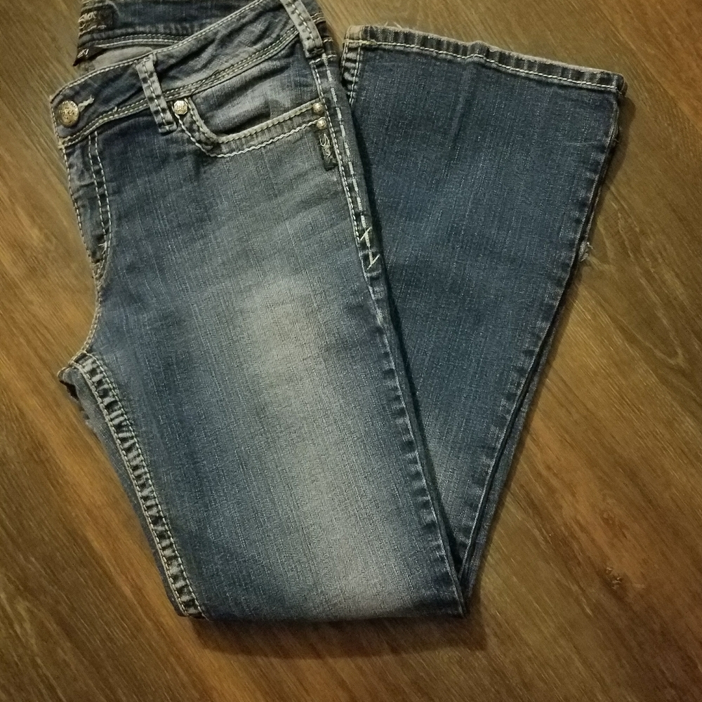 Jeans - Picture 3 of 5